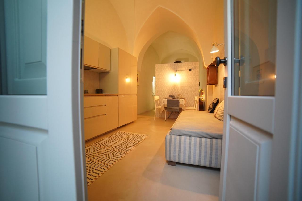 Mimar Casa Vacanze Charme Ed Eleganza Maruggio Exterior photo