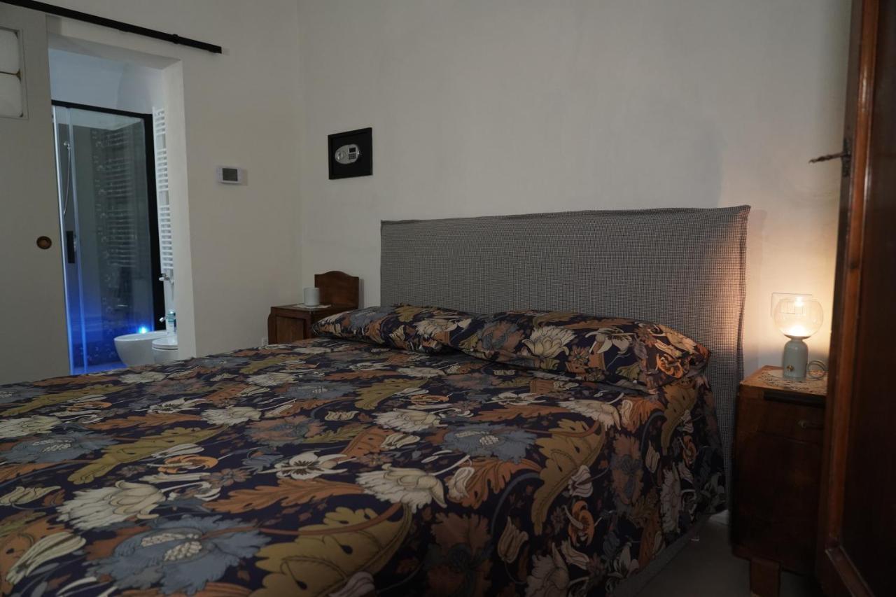 Mimar Casa Vacanze Charme Ed Eleganza Maruggio Exterior photo